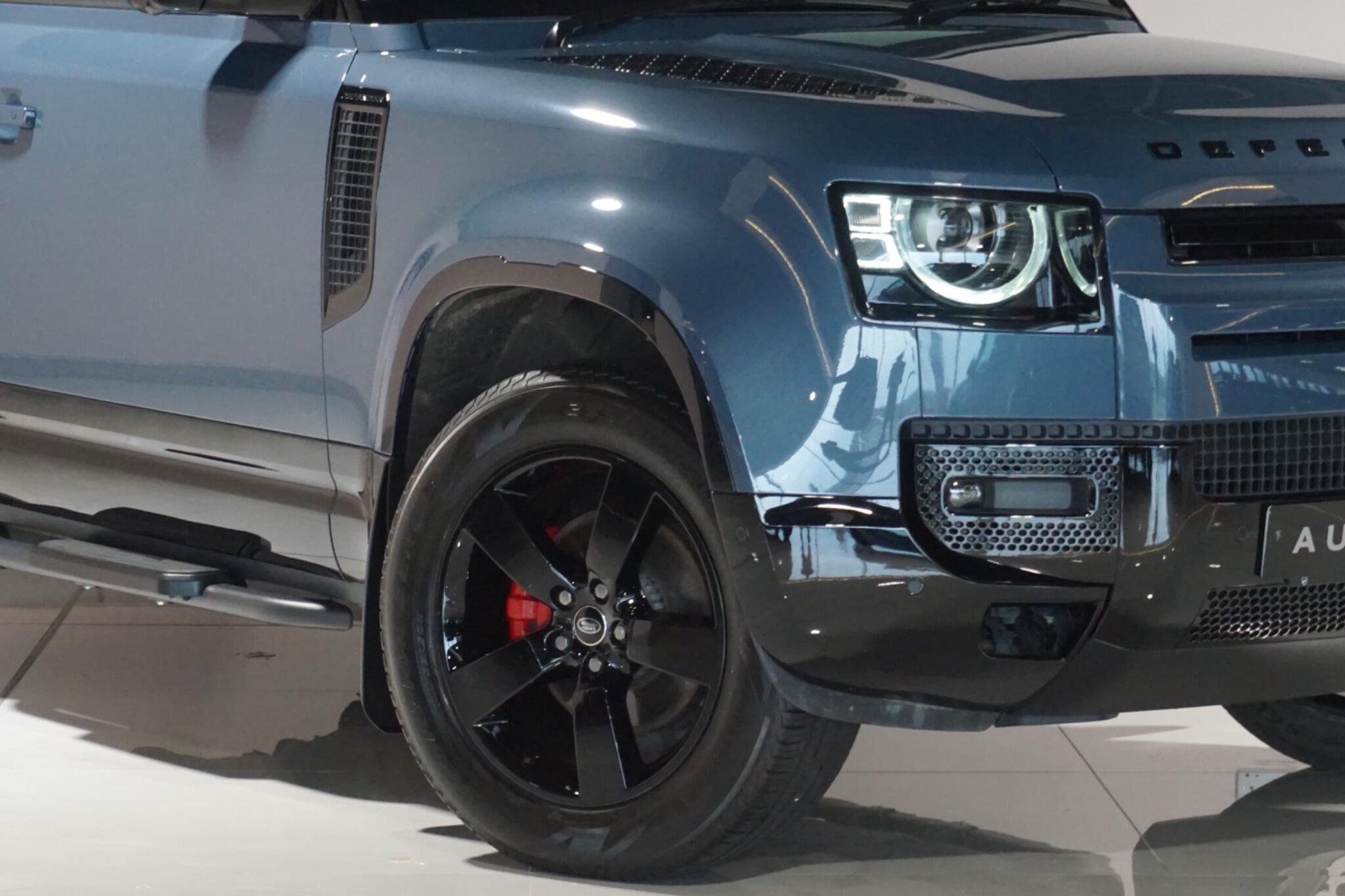 Land Rover Defender 90 3.0 D250 MHEV X-Dynamic HSE SUV 3dr Diesel Auto 4WD Euro 6 (s/s) (250 ps)